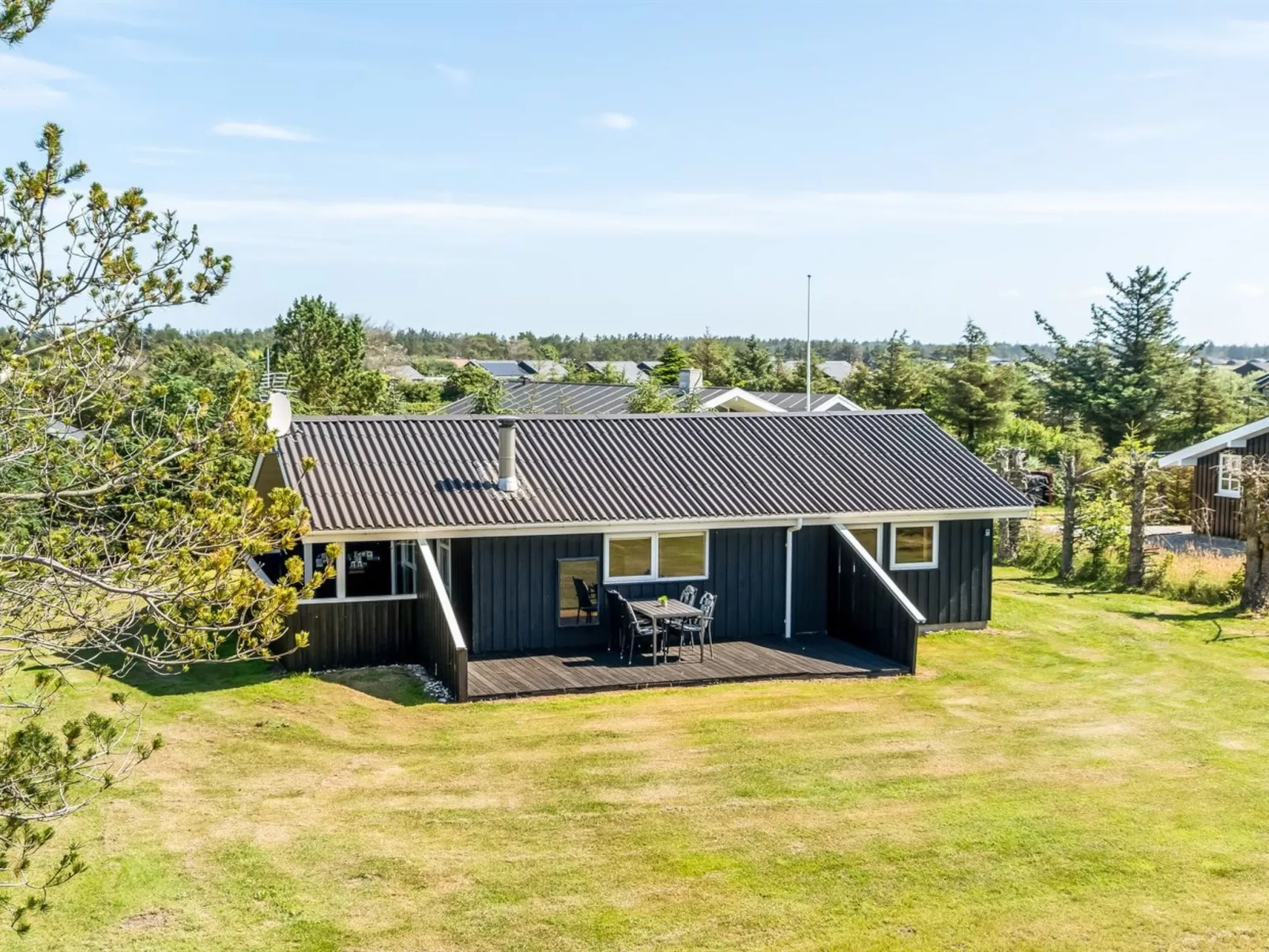 "Guja" - 1km from the sea