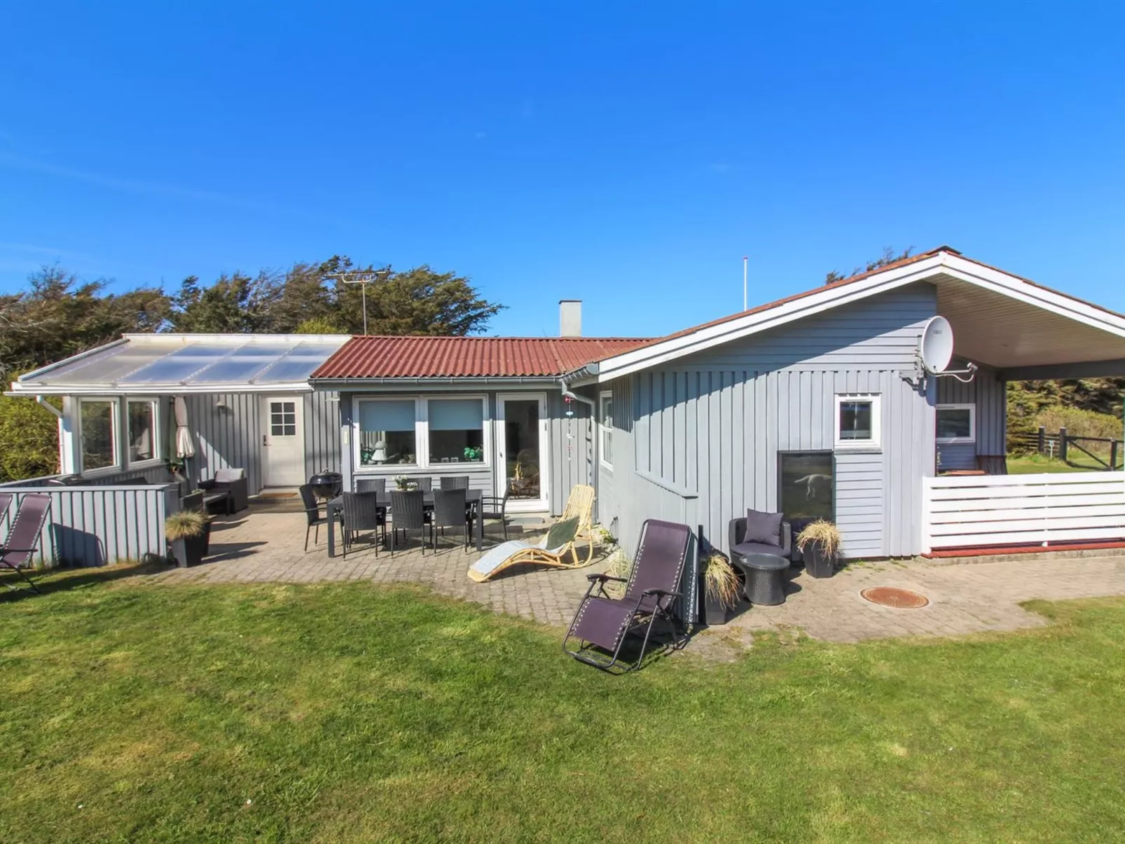 "Henryette" - 200m from the sea