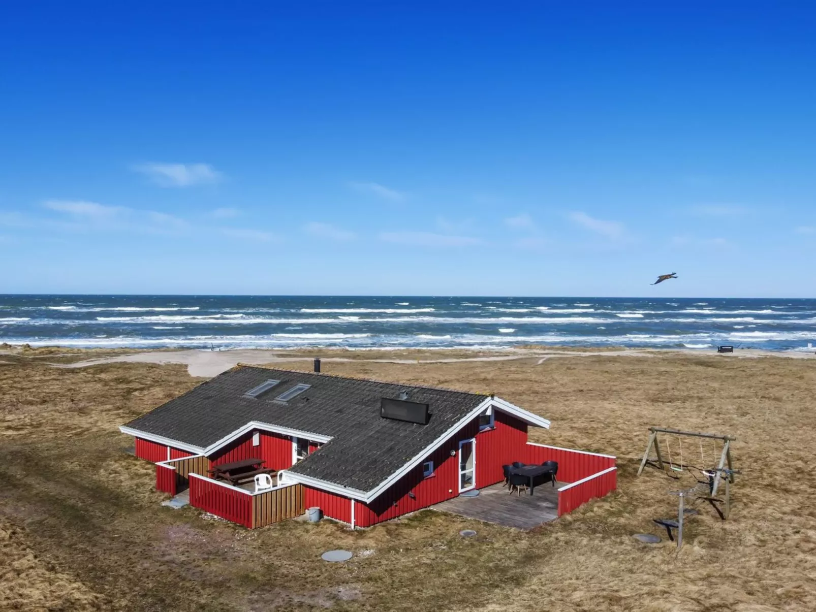 "Asta" - 85m from the sea