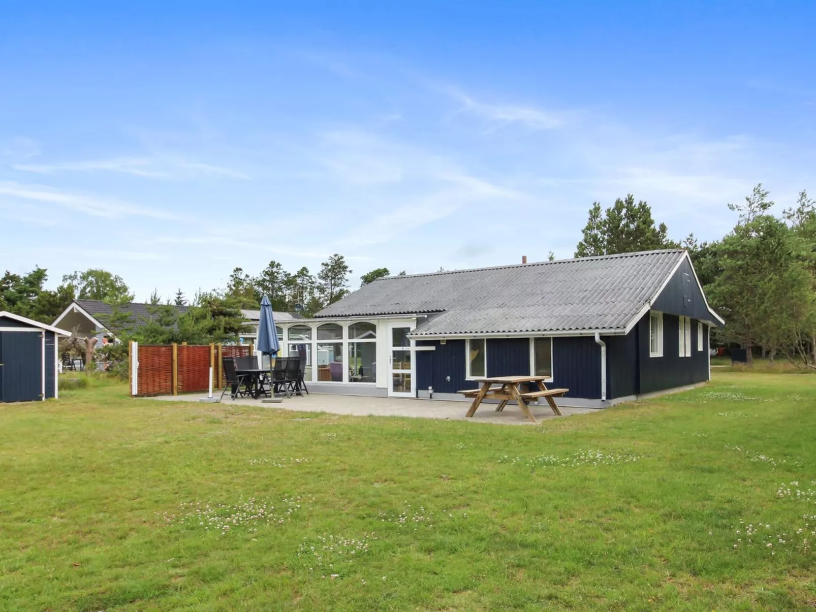 "Yardila" - 1.5km from the sea