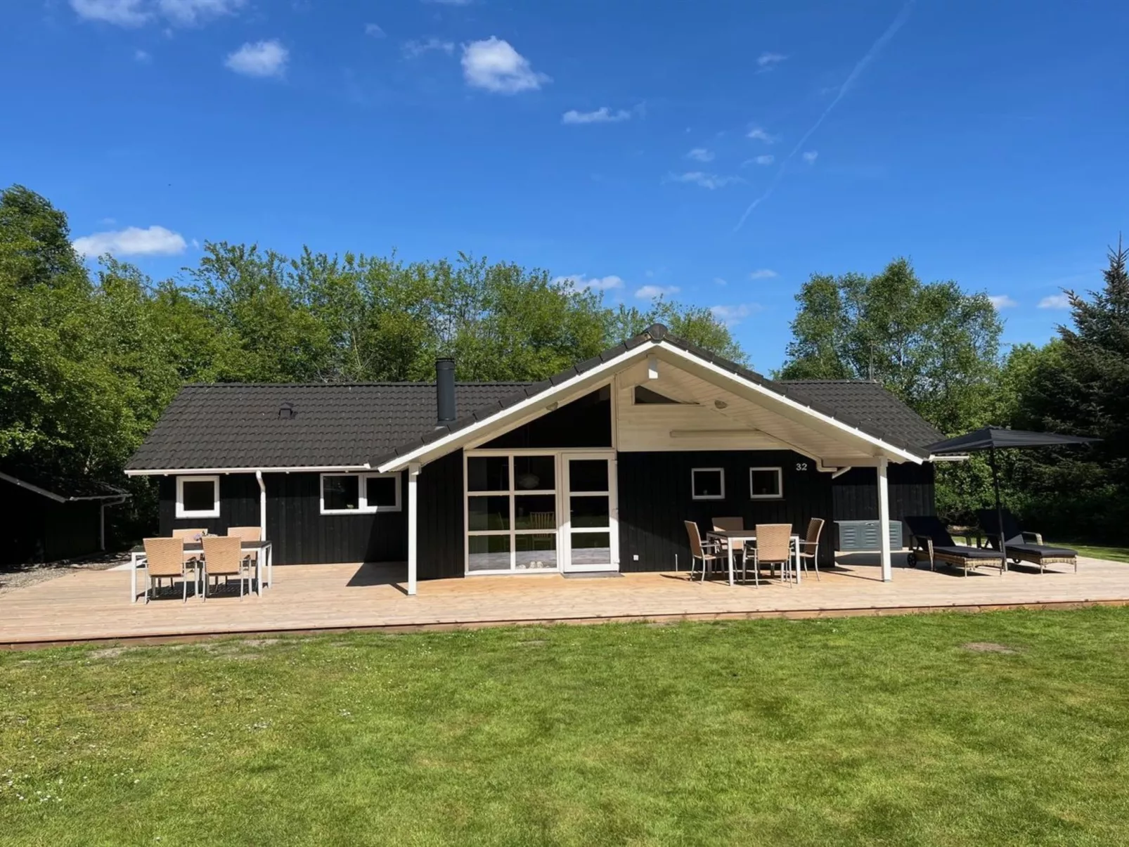 "Tyki" - 12km from the sea