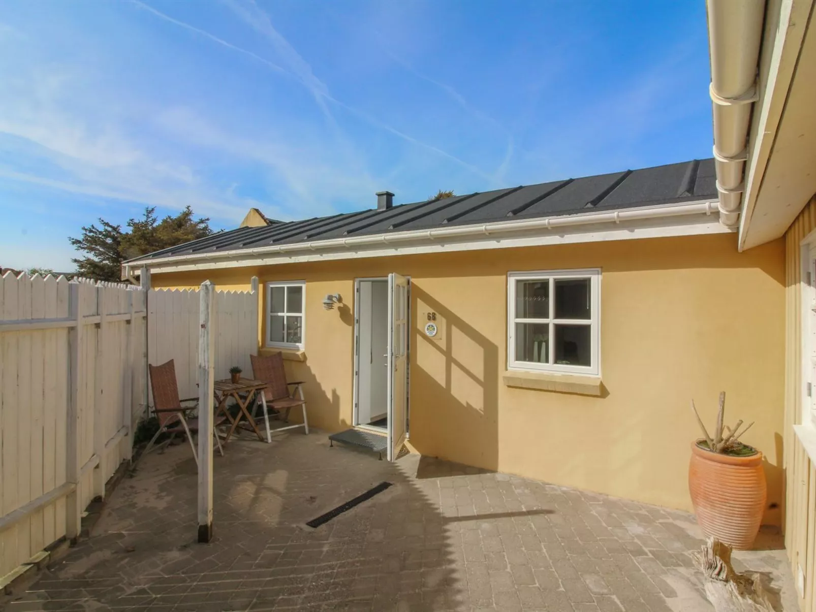 "Armi" - 75m from the sea