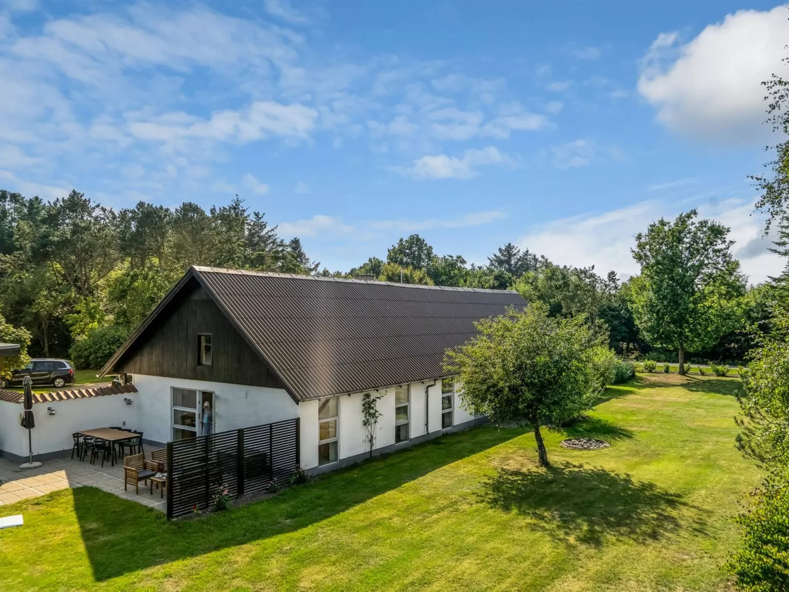 "Rebecca" - 1.5km from the sea