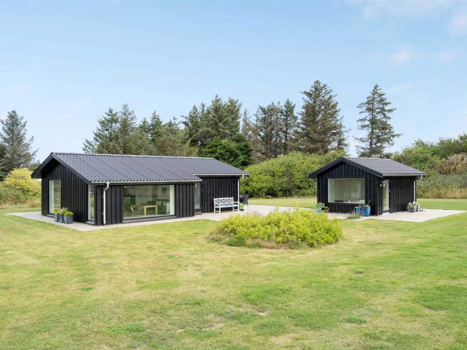 "Thilde" - 800m from the sea