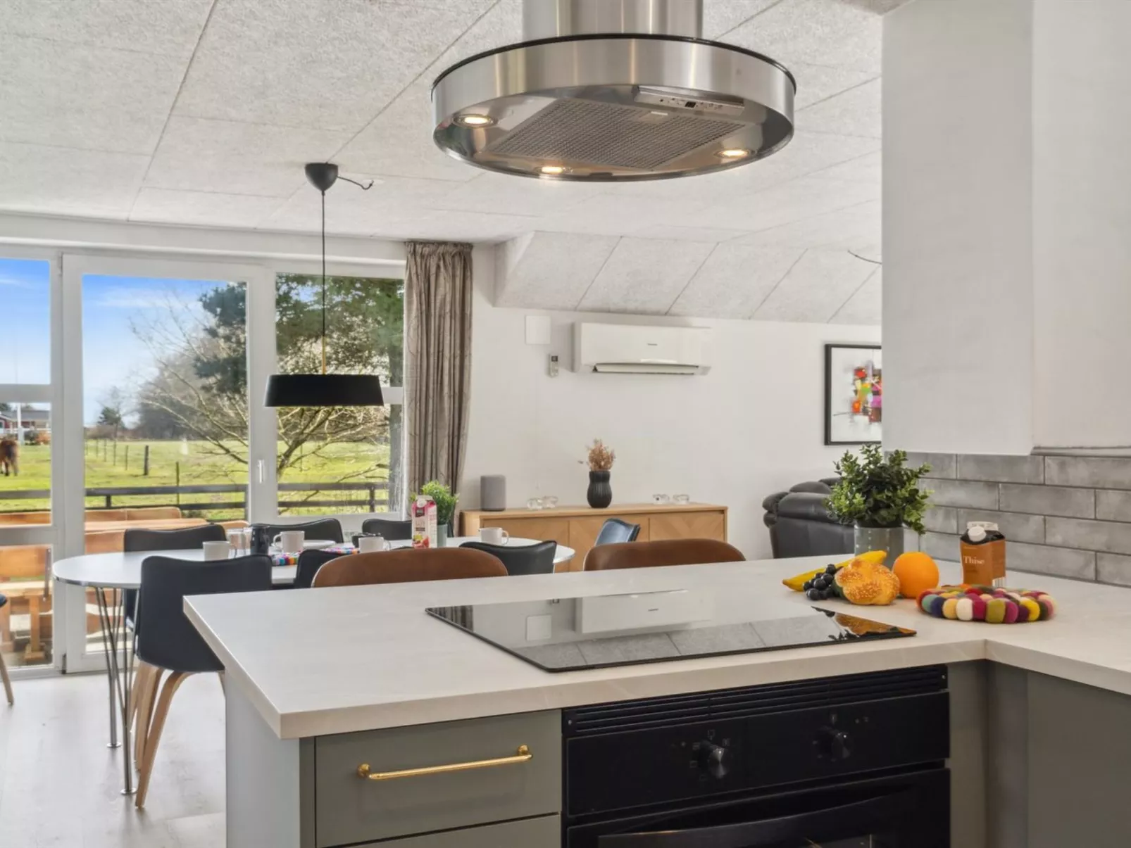 "Botulf" - 3.8km from the sea