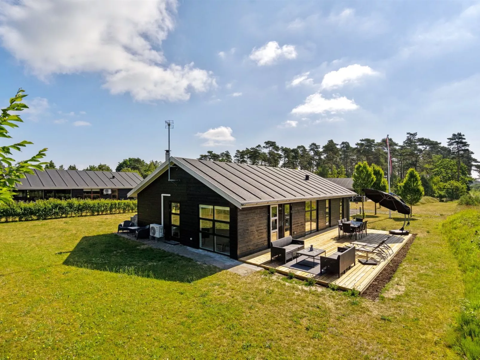 "Veiko" - 1.2km from the sea