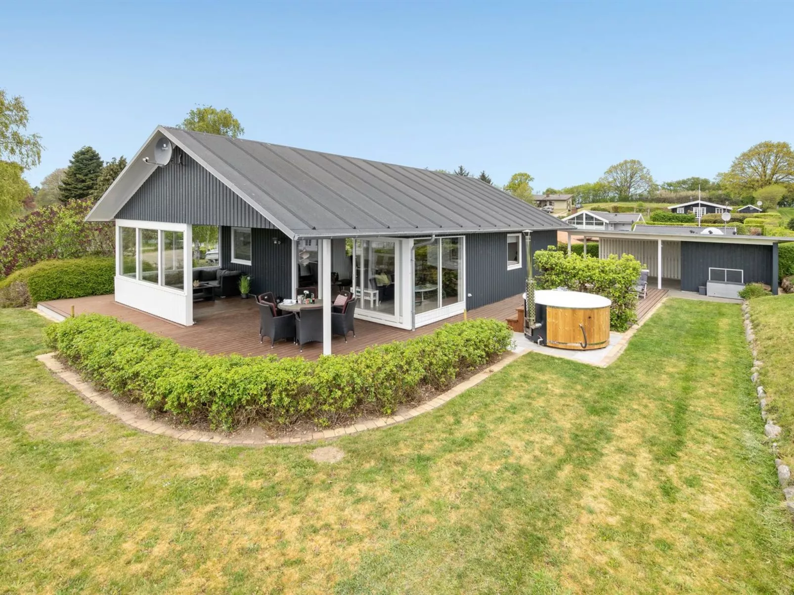 "Ankarl" - 700m from the sea