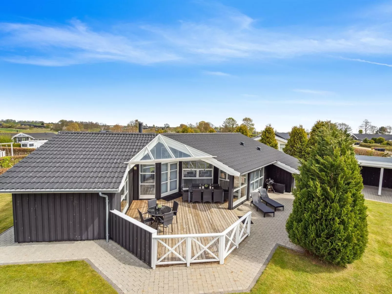 "Arnod" - 400m from the sea