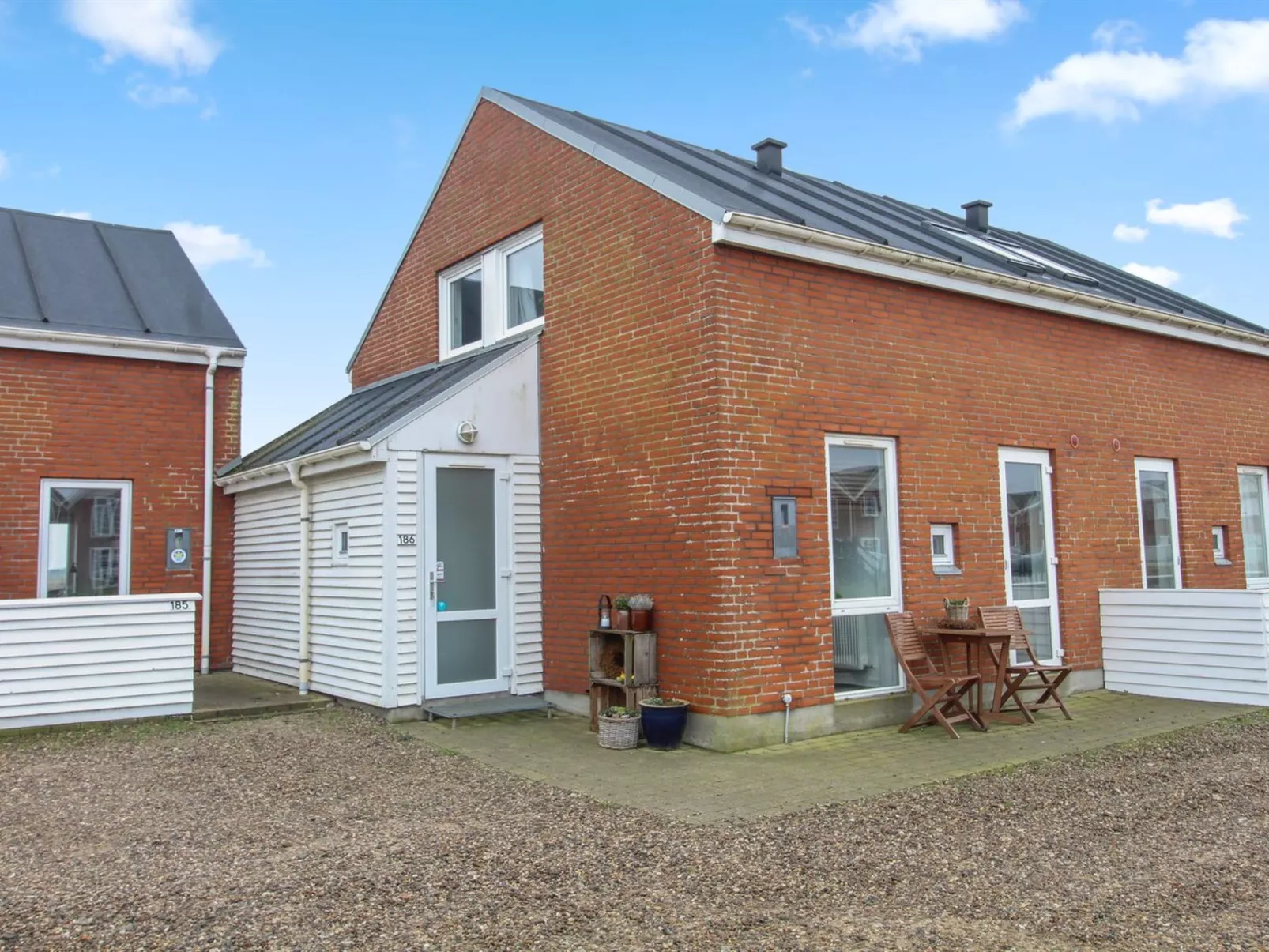 "Aslef" - 2.3km from the sea