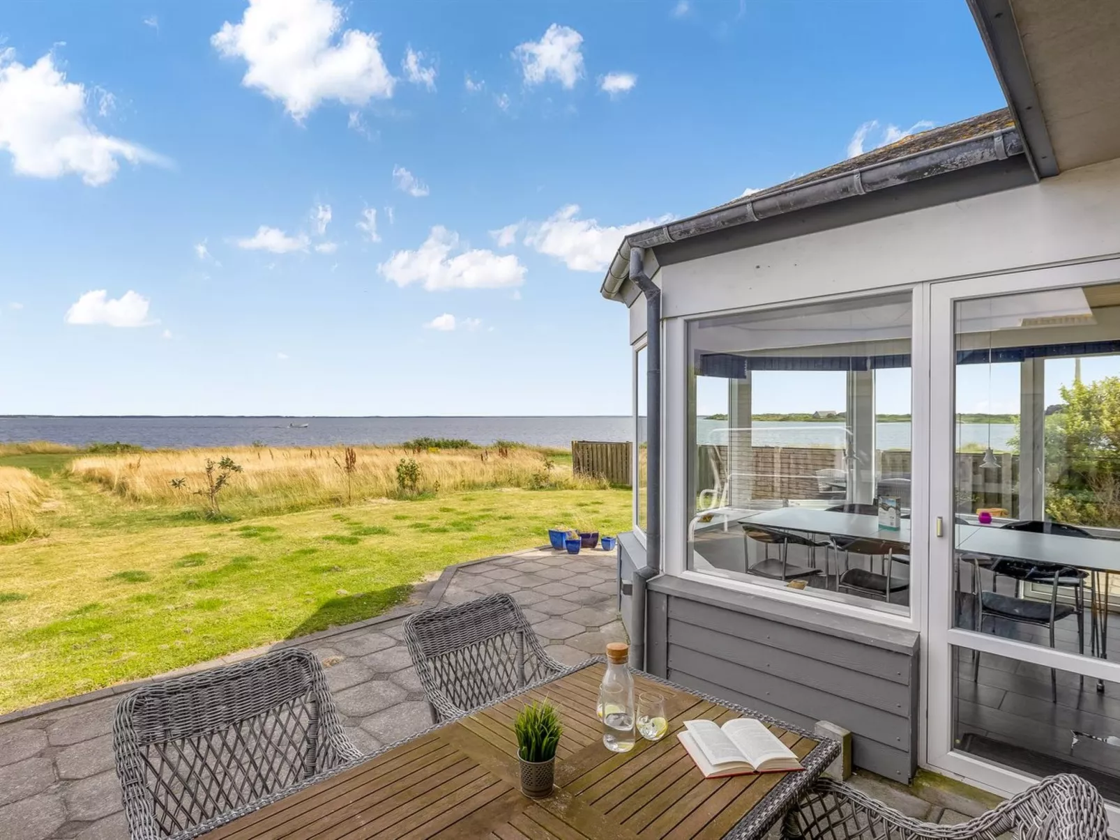 "Bibbi" - 20m to the fjord