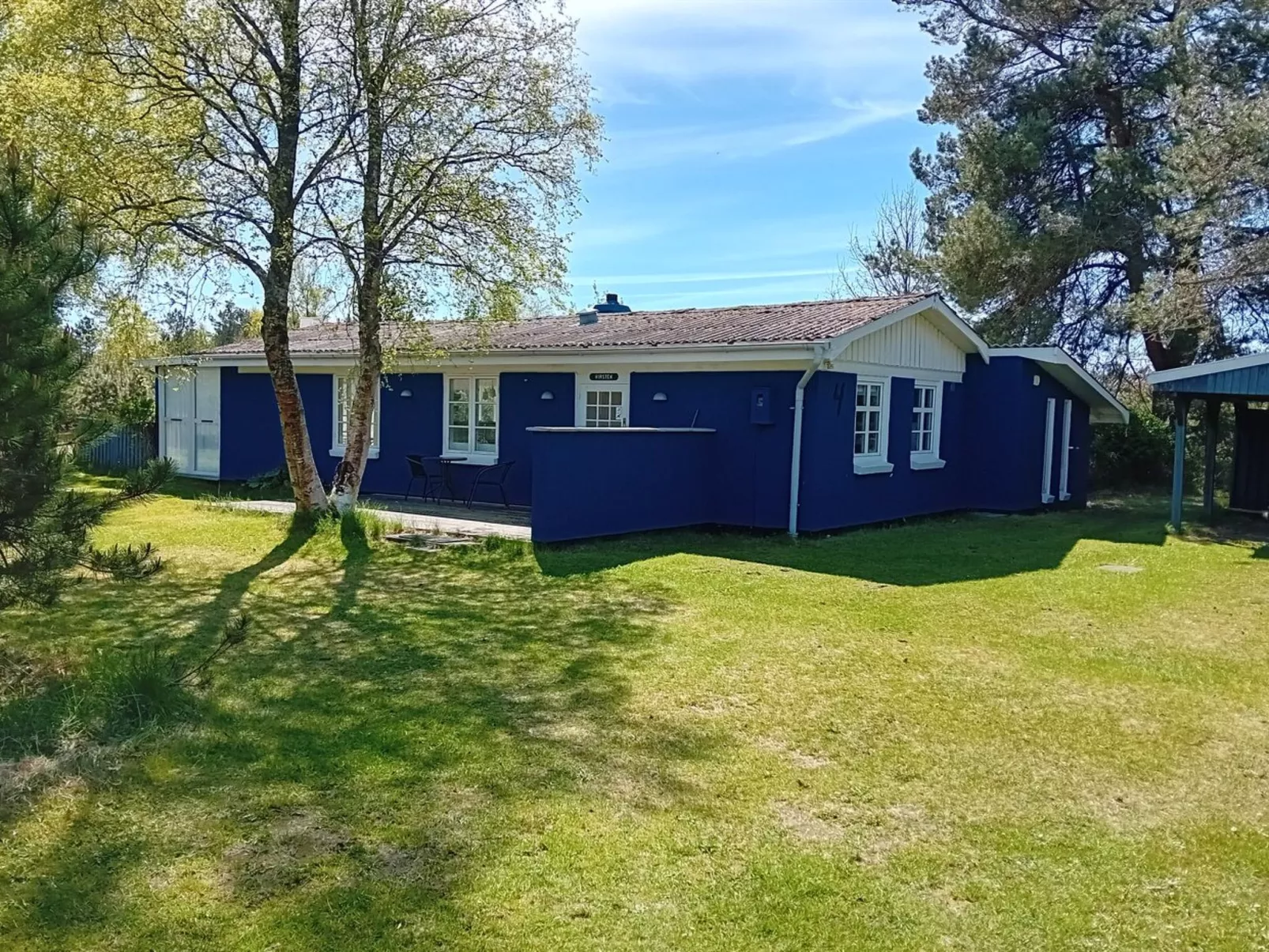 "Siggi" - 400m from the sea