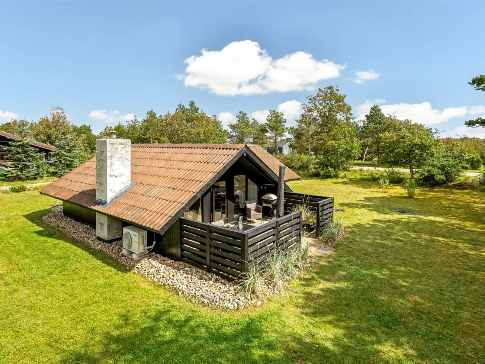 "Raita" - 350m to the fjord