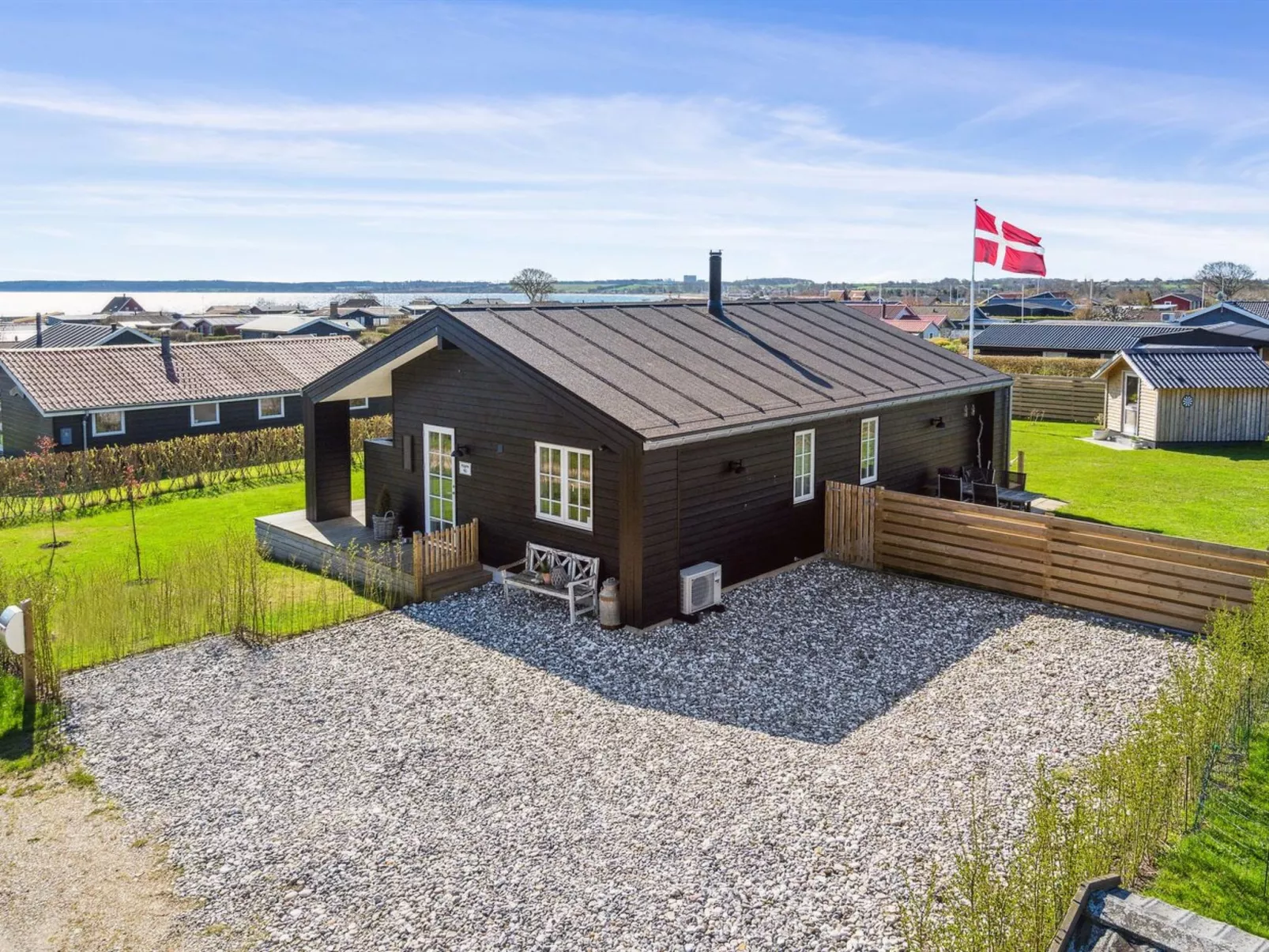 "Ovine" - 300m from the sea