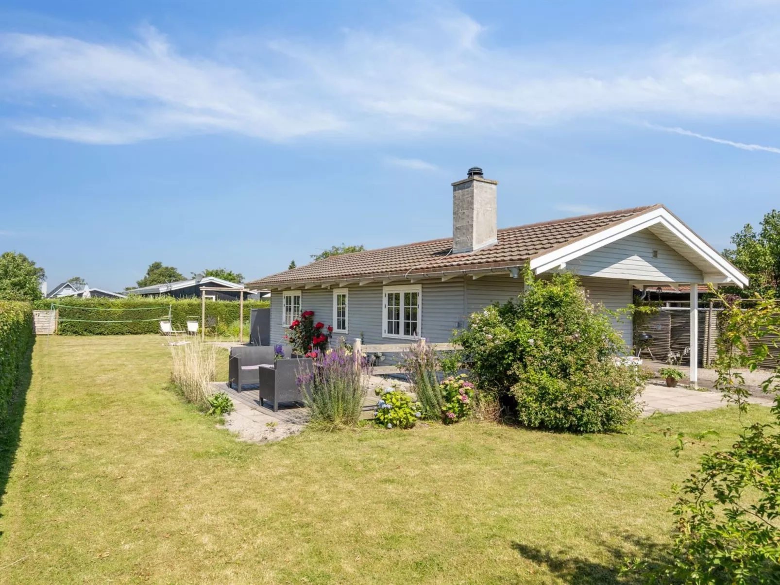 "Thomas" - 120m from the sea