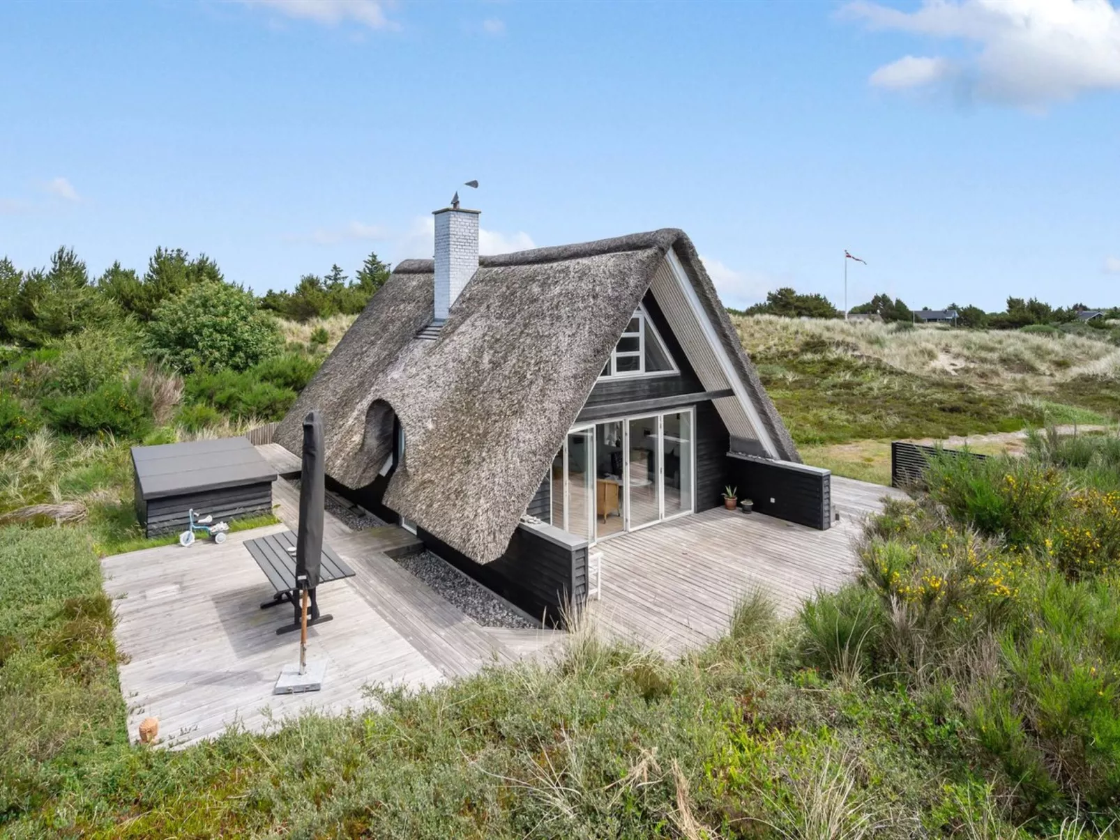 "Elisabetta" - 750m from the sea