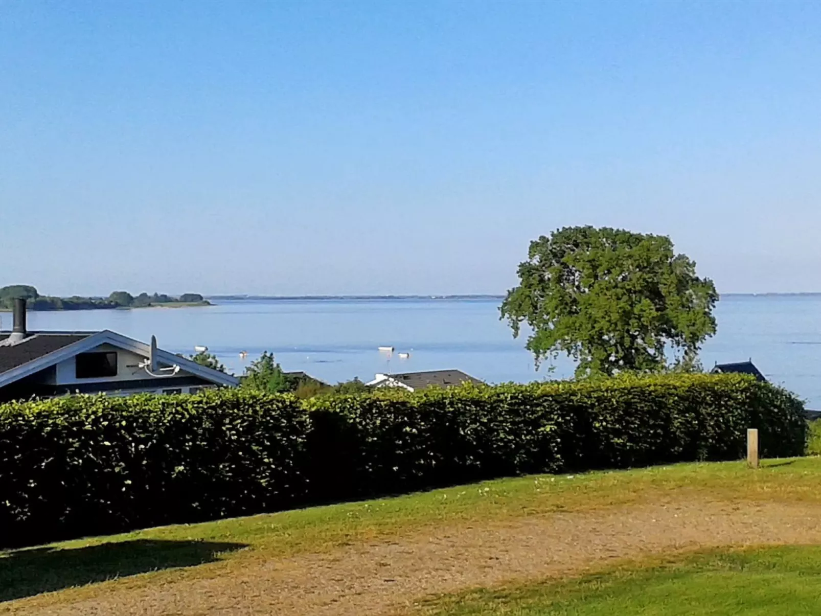 "Sporgh" - 100m from the sea