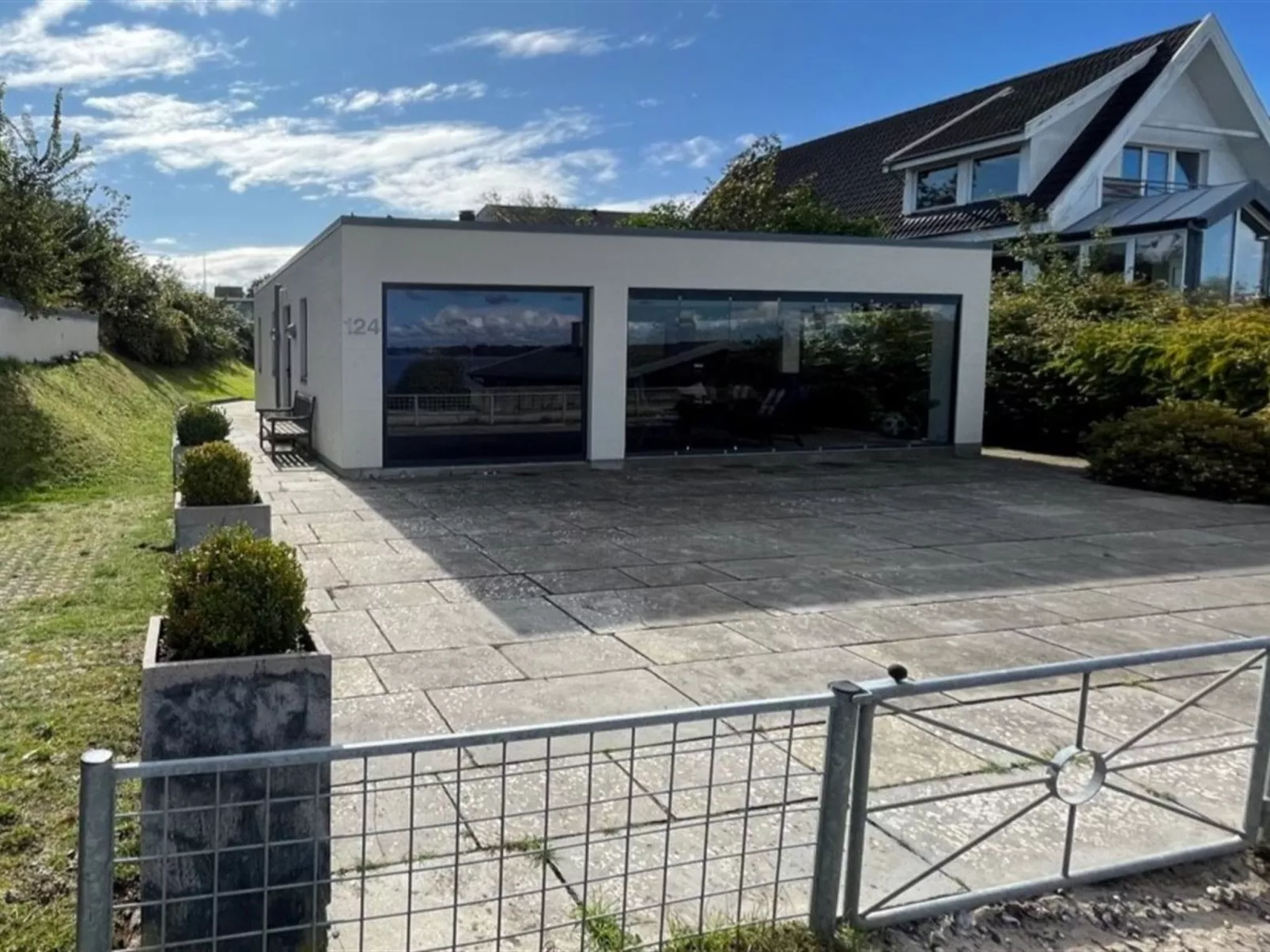 "Laila" - 50m from the sea