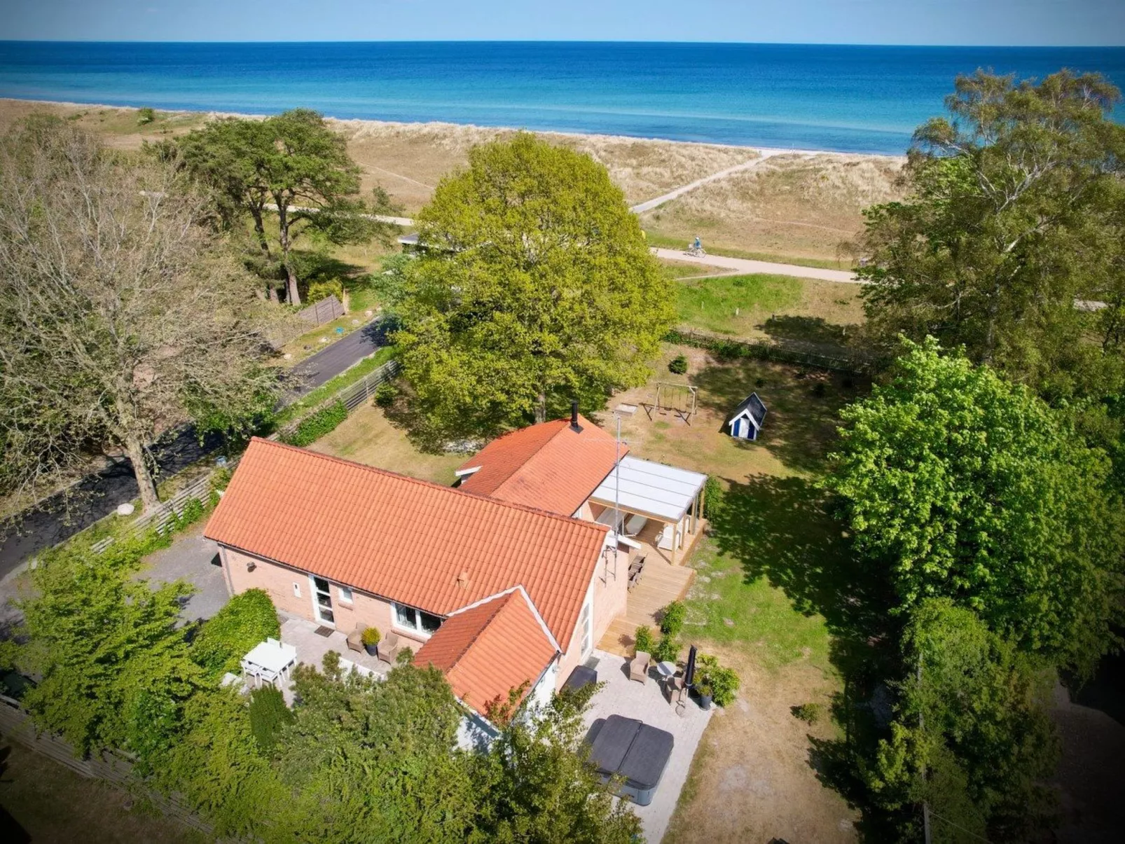 "Marjukka" - 10m from the sea