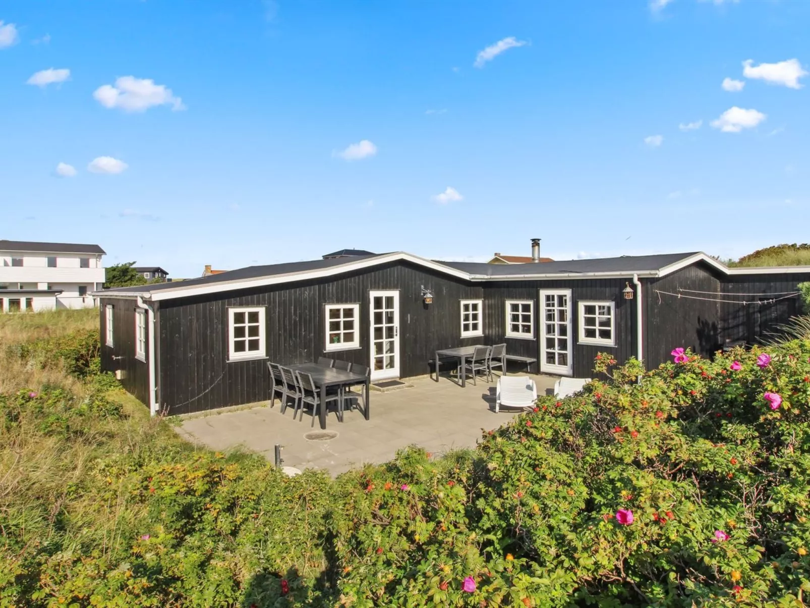 "Gudwer" - 300m from the sea