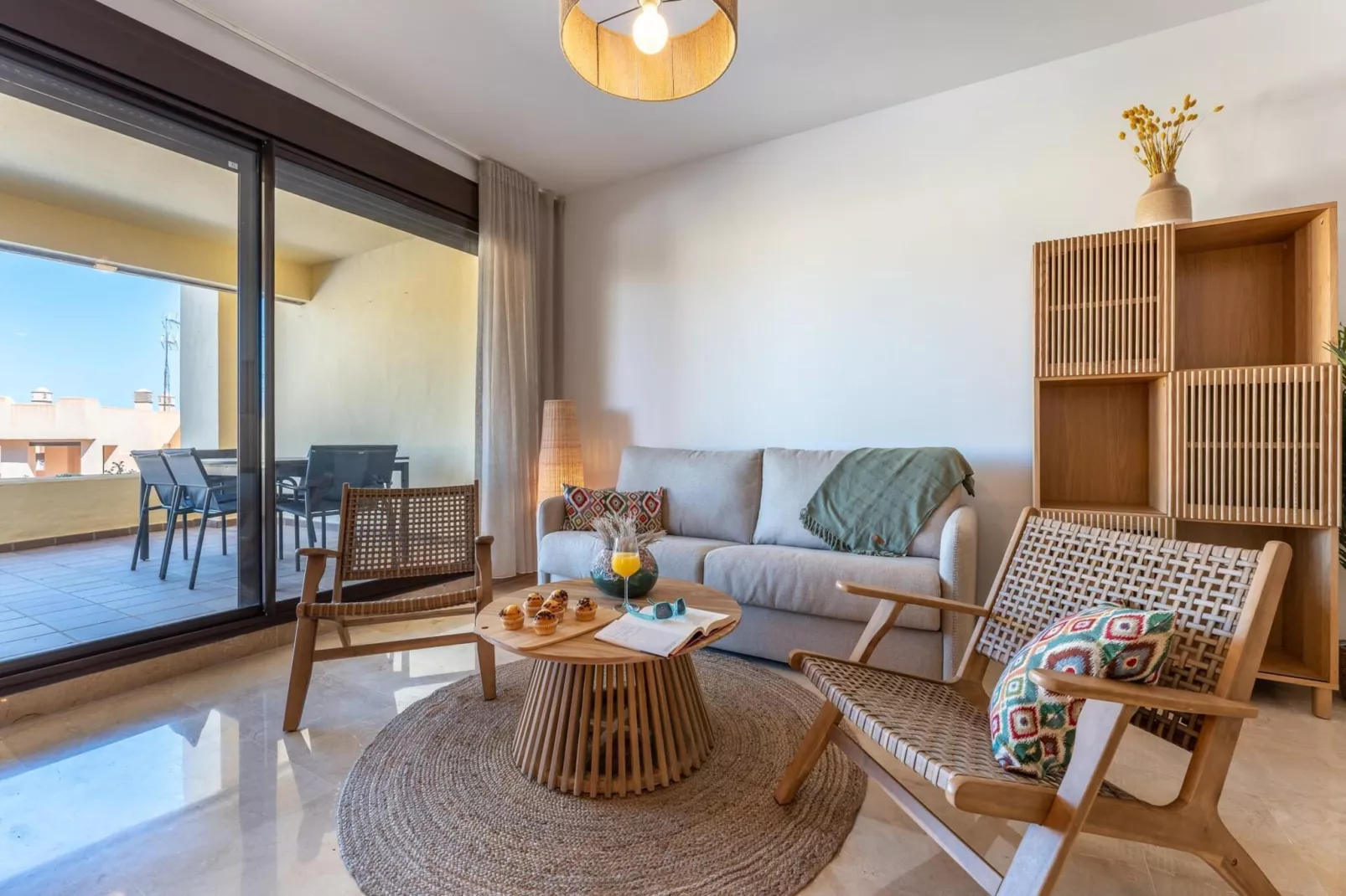 CT 199 HHH - Duquesa Village