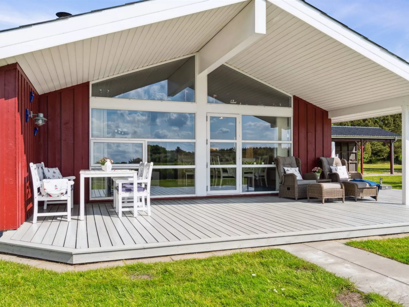 "Blondine" - 1.4km from the sea