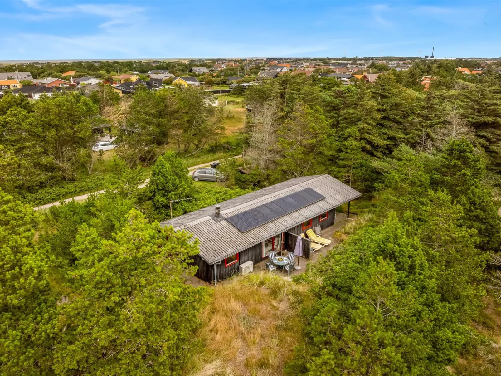 "Vemund" - 300m from the sea