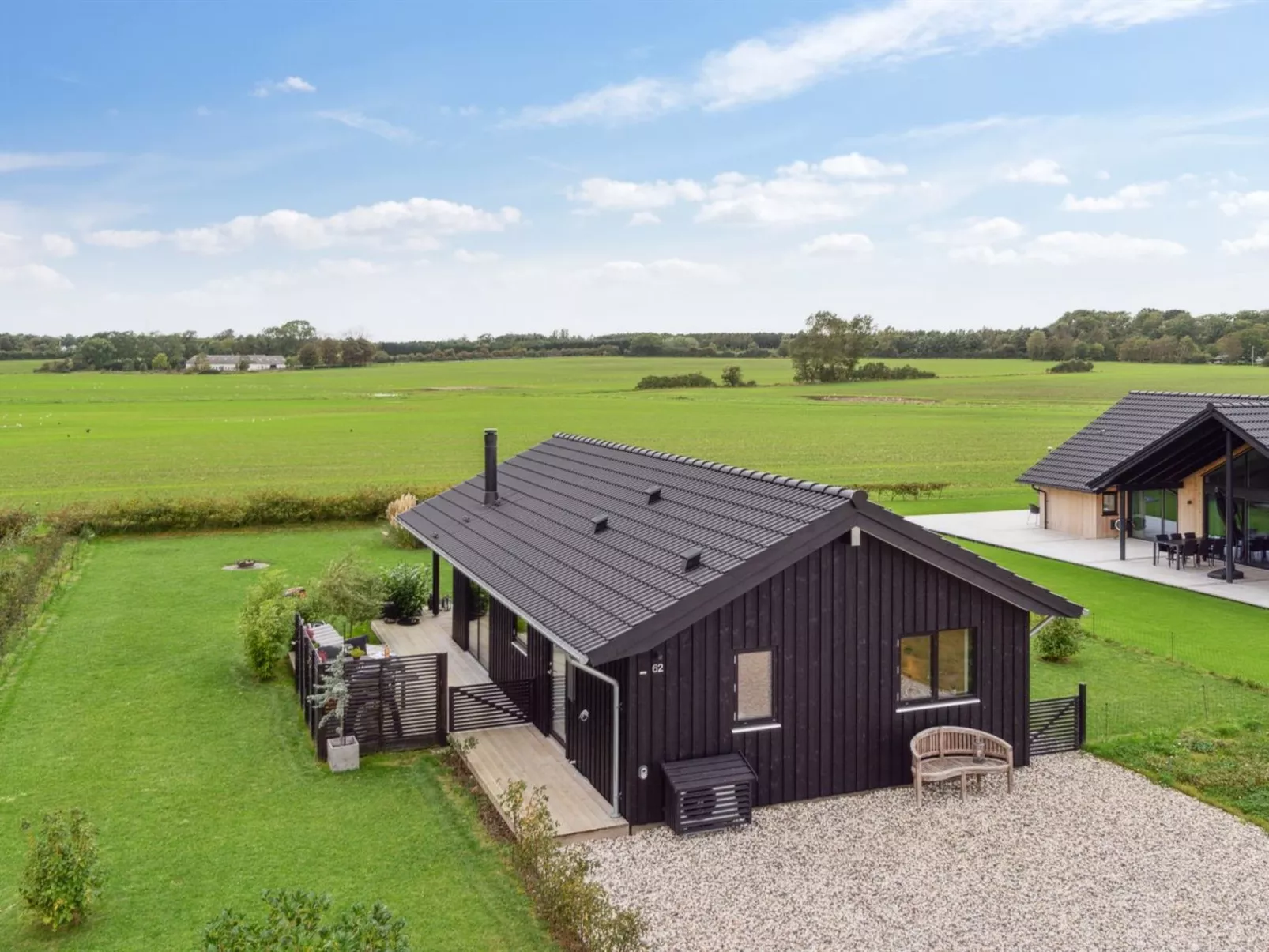 "Brothir" - 500m from the sea