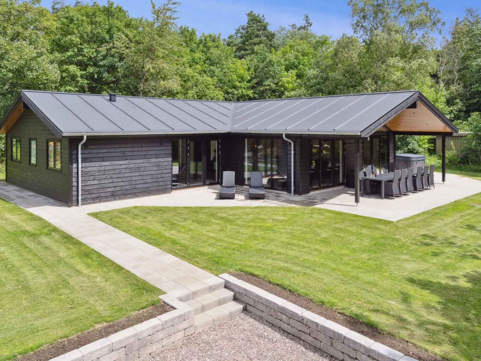 "Robert" - 30km from the sea