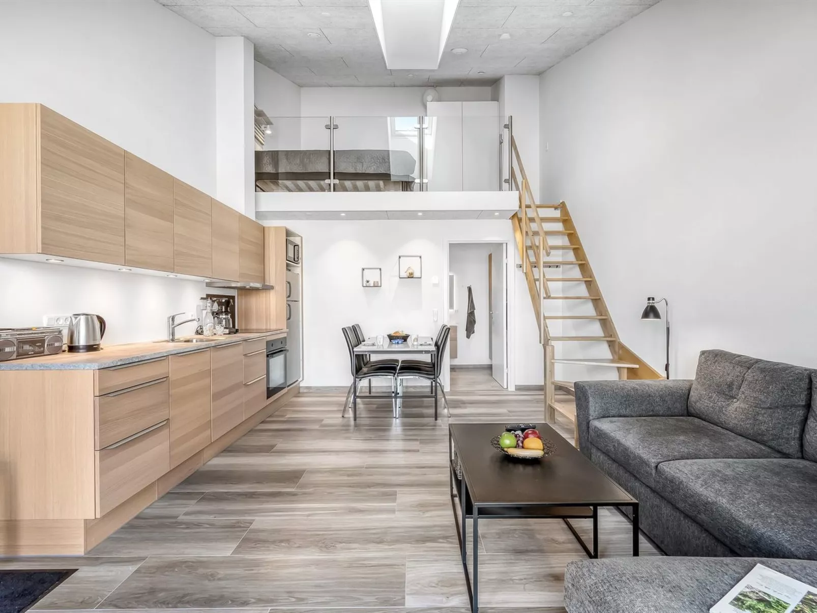 "Els" - 100m to the fjord