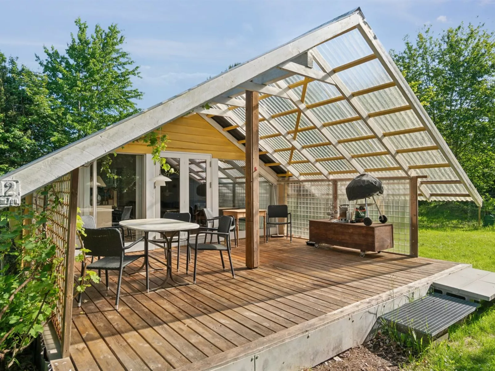 "Lennart" - 4km from the sea