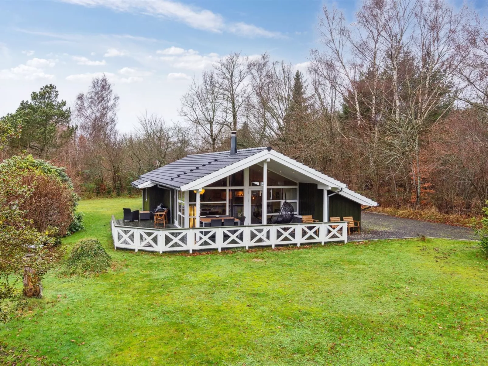 "Ananda" - 900m from the sea