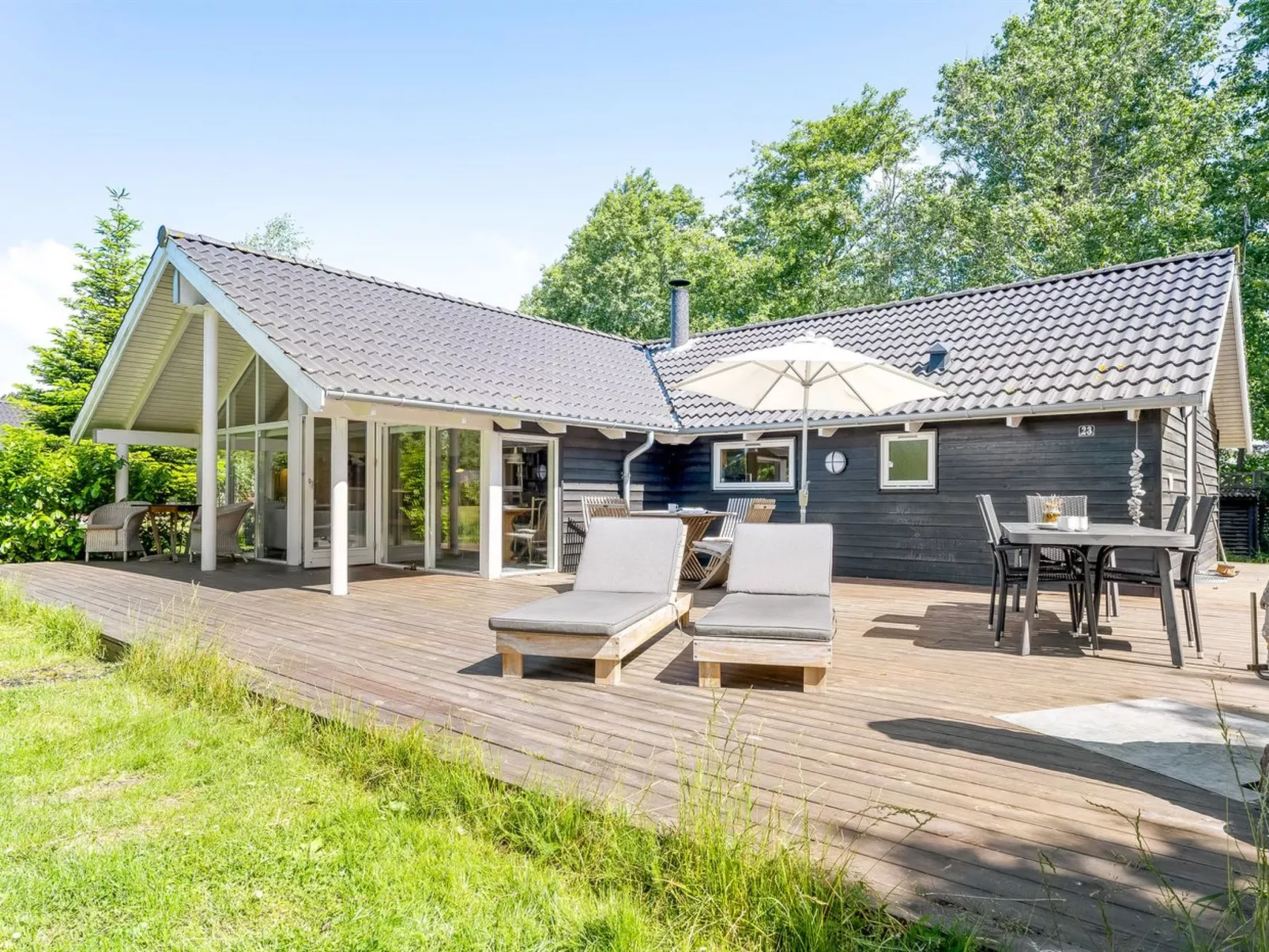 "Silke" - 600m from the sea