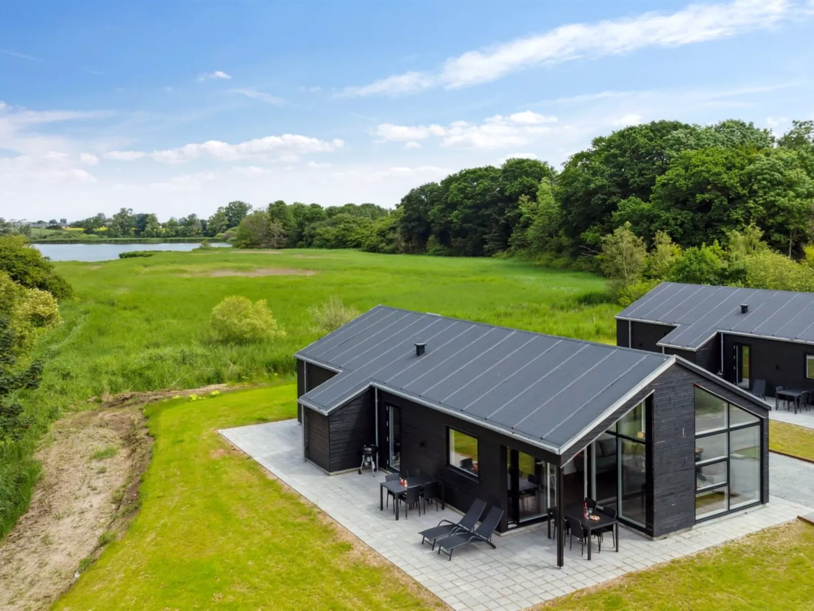 "Stygg" - 75m from the sea