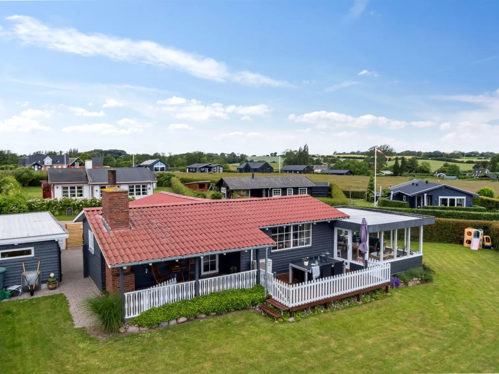 "Diddi" - 170m from the sea