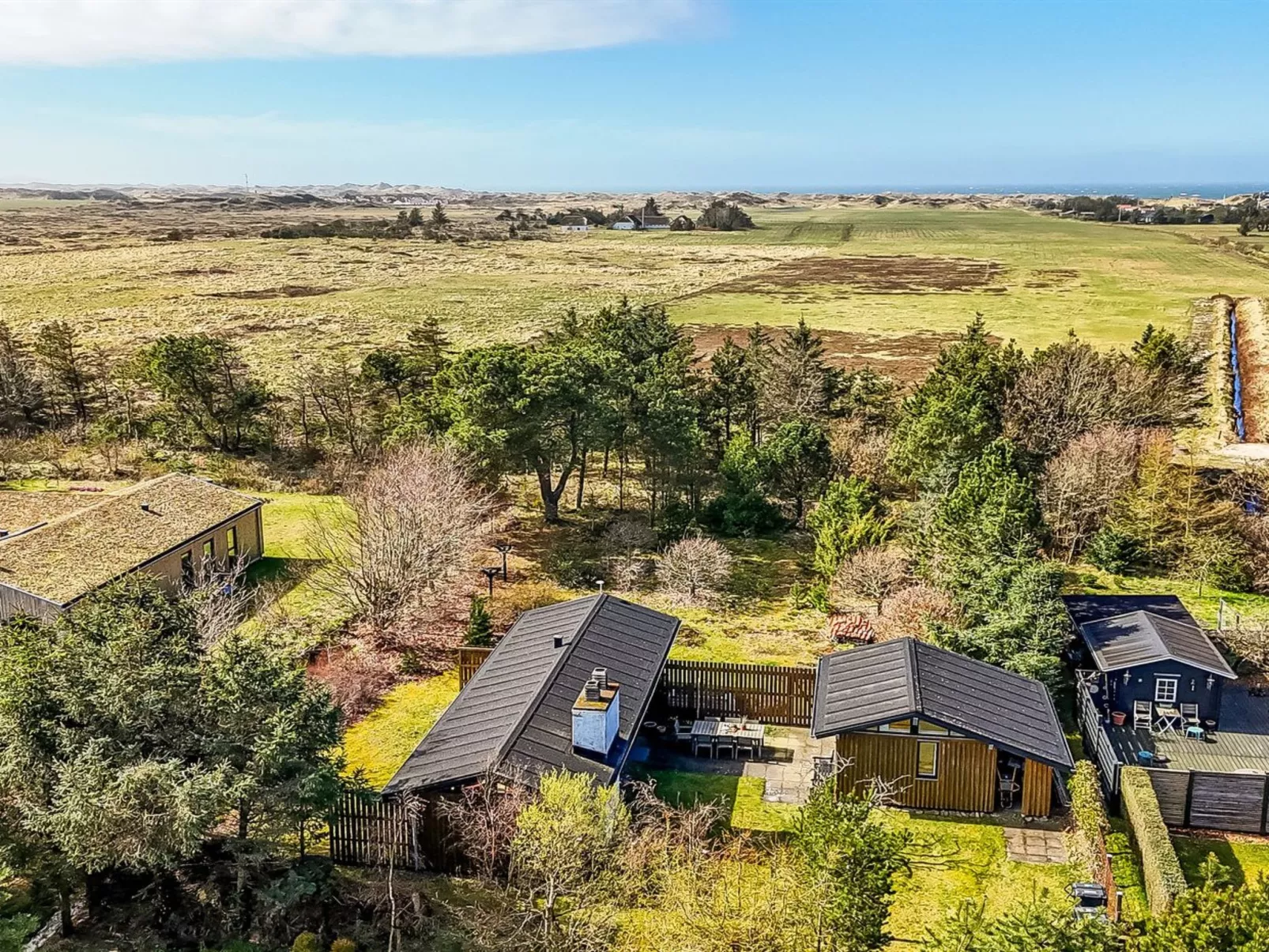 "Amarie" - 1km from the sea