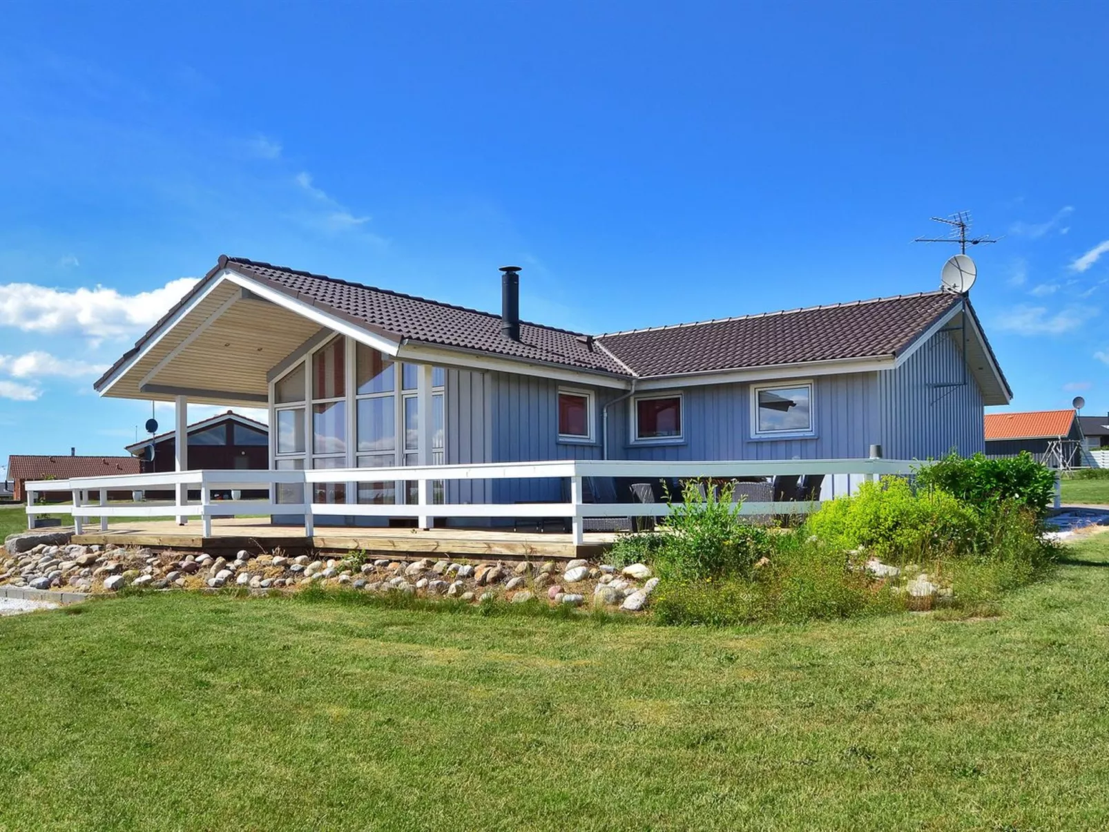 "Fenia" - 350m to the fjord