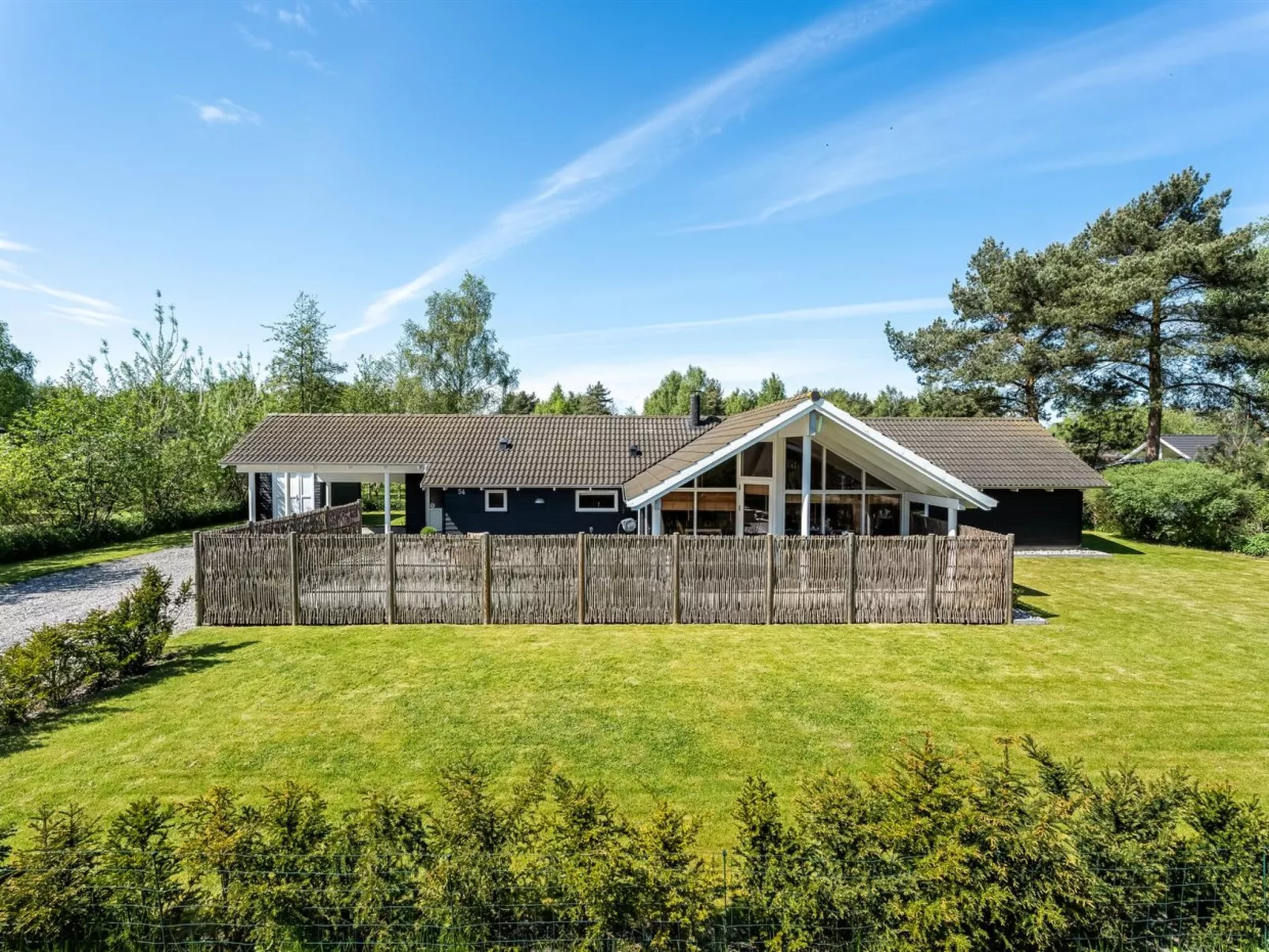 "Gudlaug" - 1km from the sea