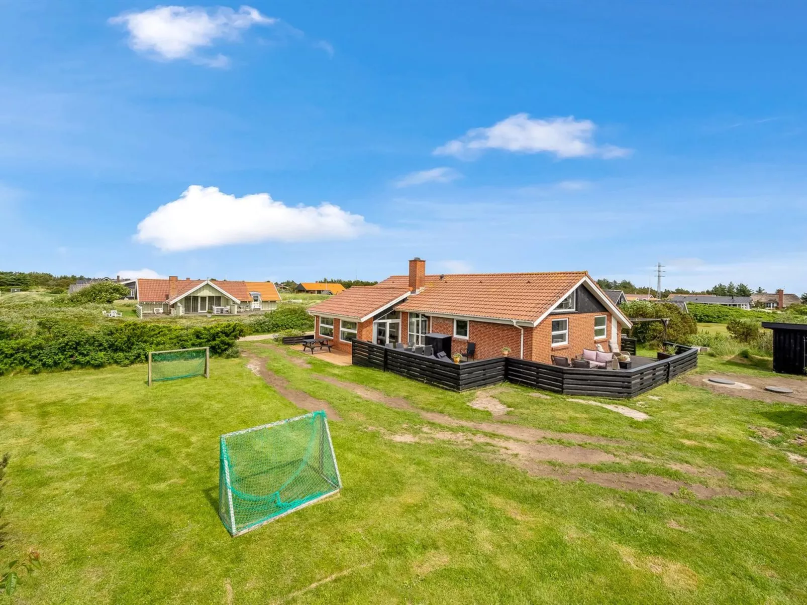 "Elviira" - 600m from the sea