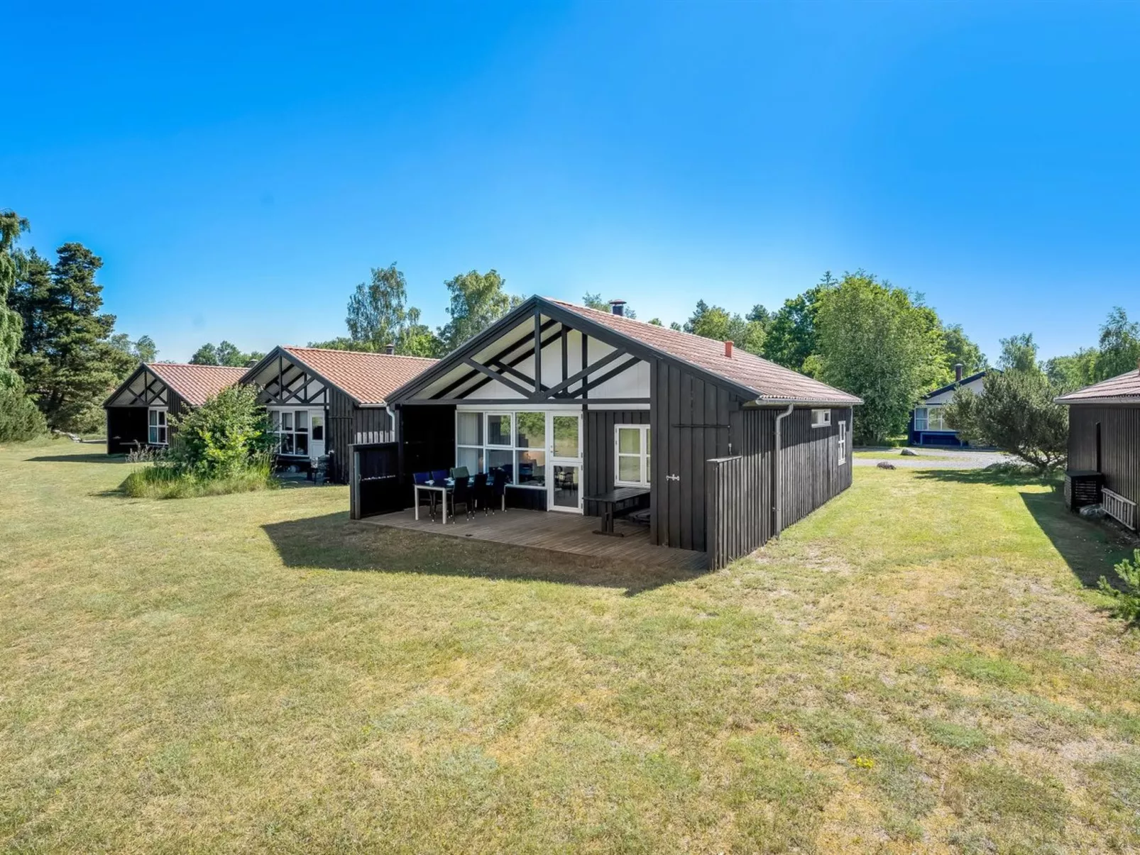 "Clea" - 300m from the sea