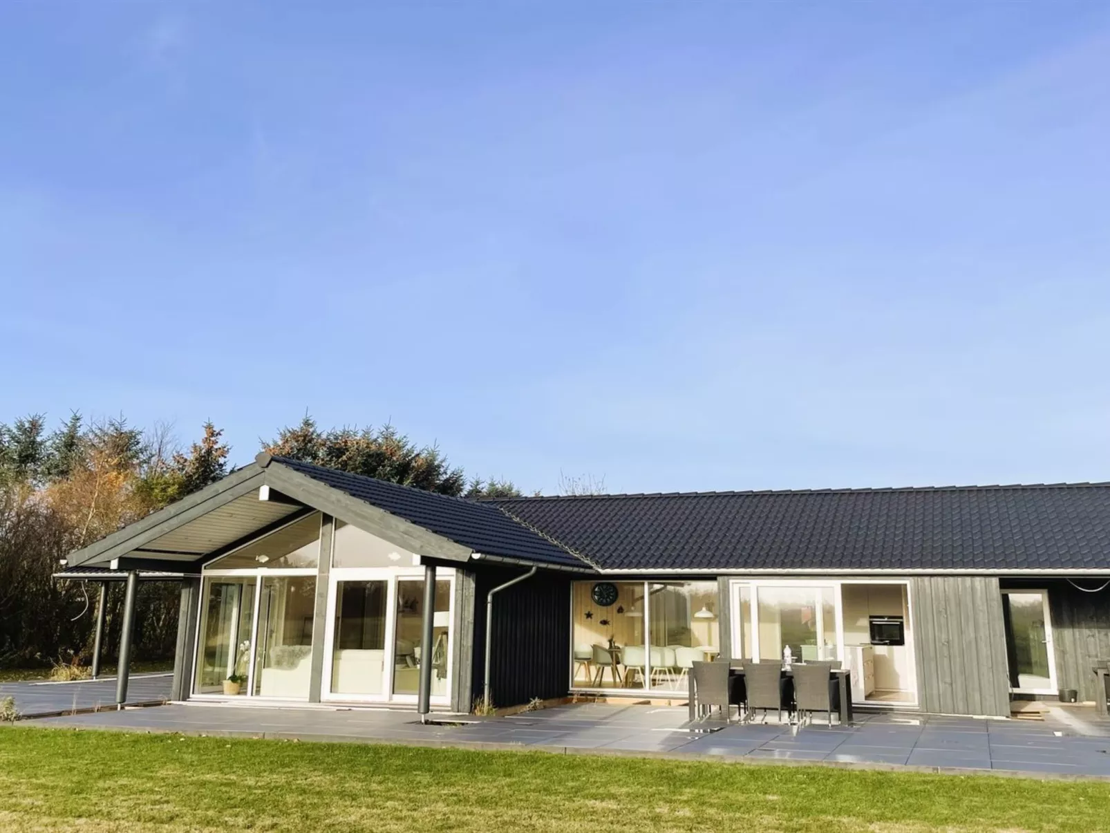 "Corina" - 850m to the fjord