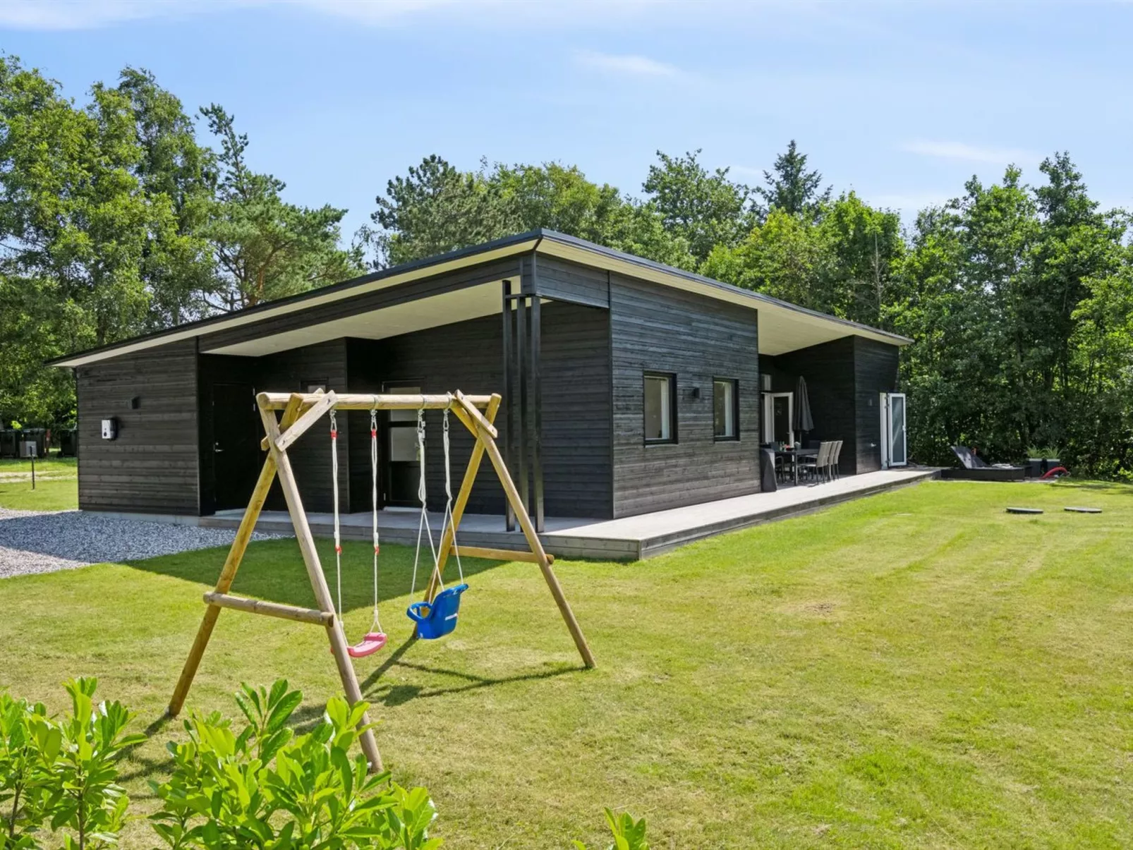 "Gertraude" - 800m from the sea