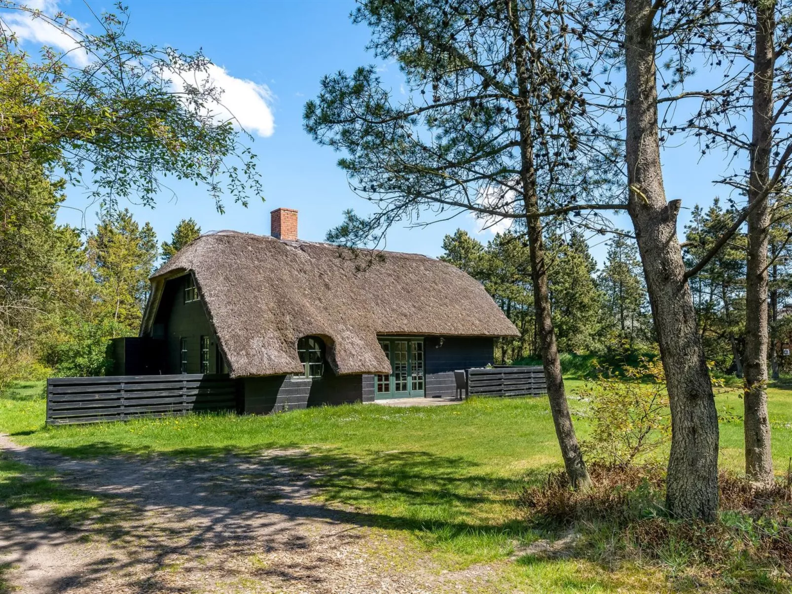 "Matilda" - 1.6km from the sea