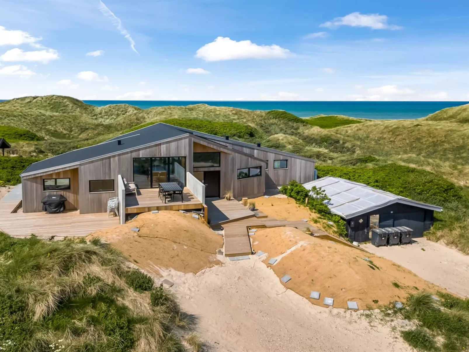 "Tamina" - 50m from the sea