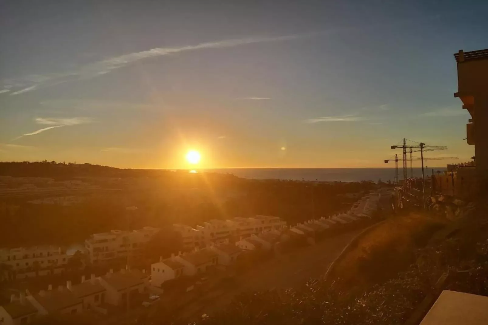 Jardinana - apartment with two bedrooms close to b-Gebieden zomer 20km