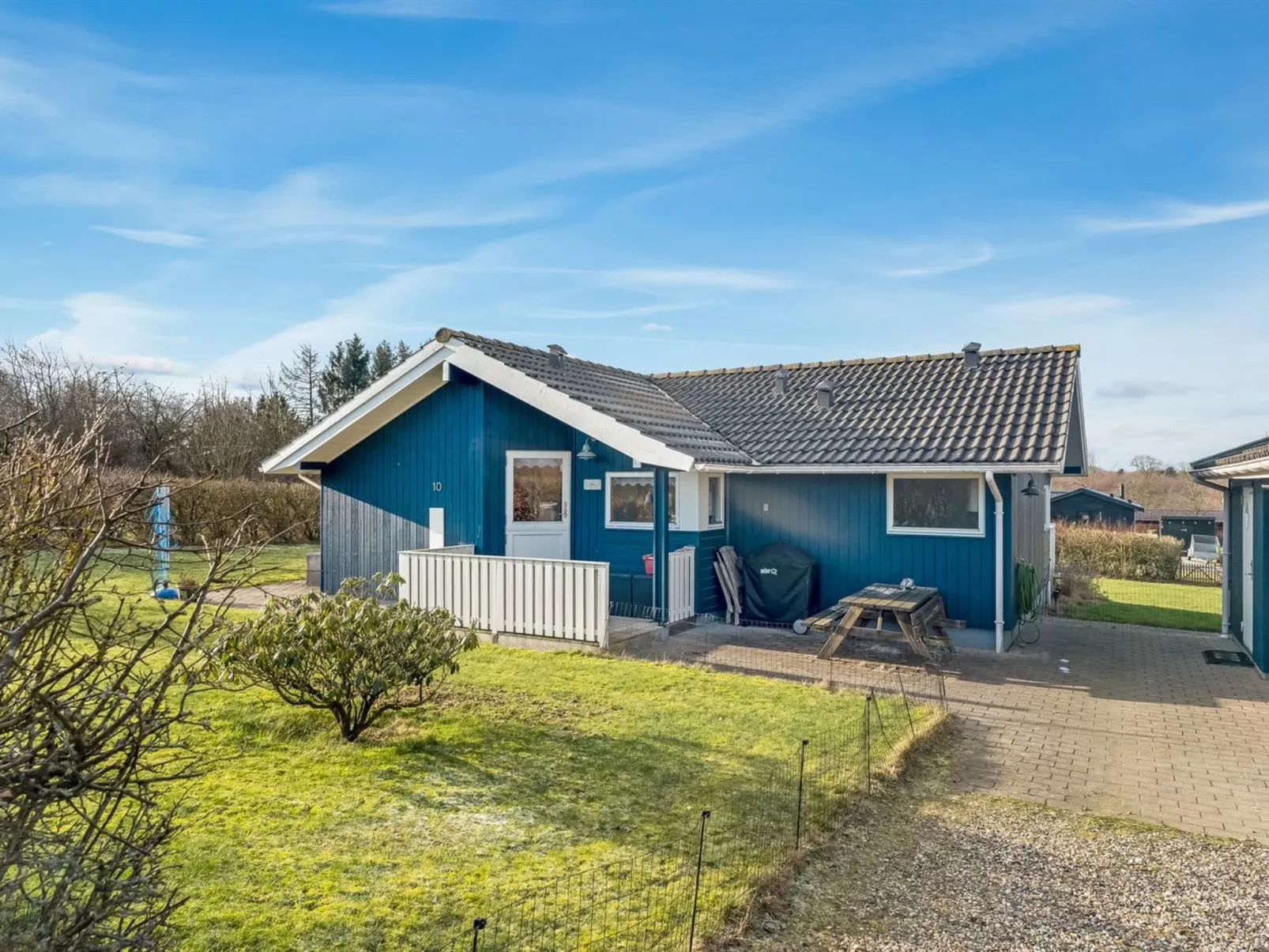 "Anline" - 600m to the fjord