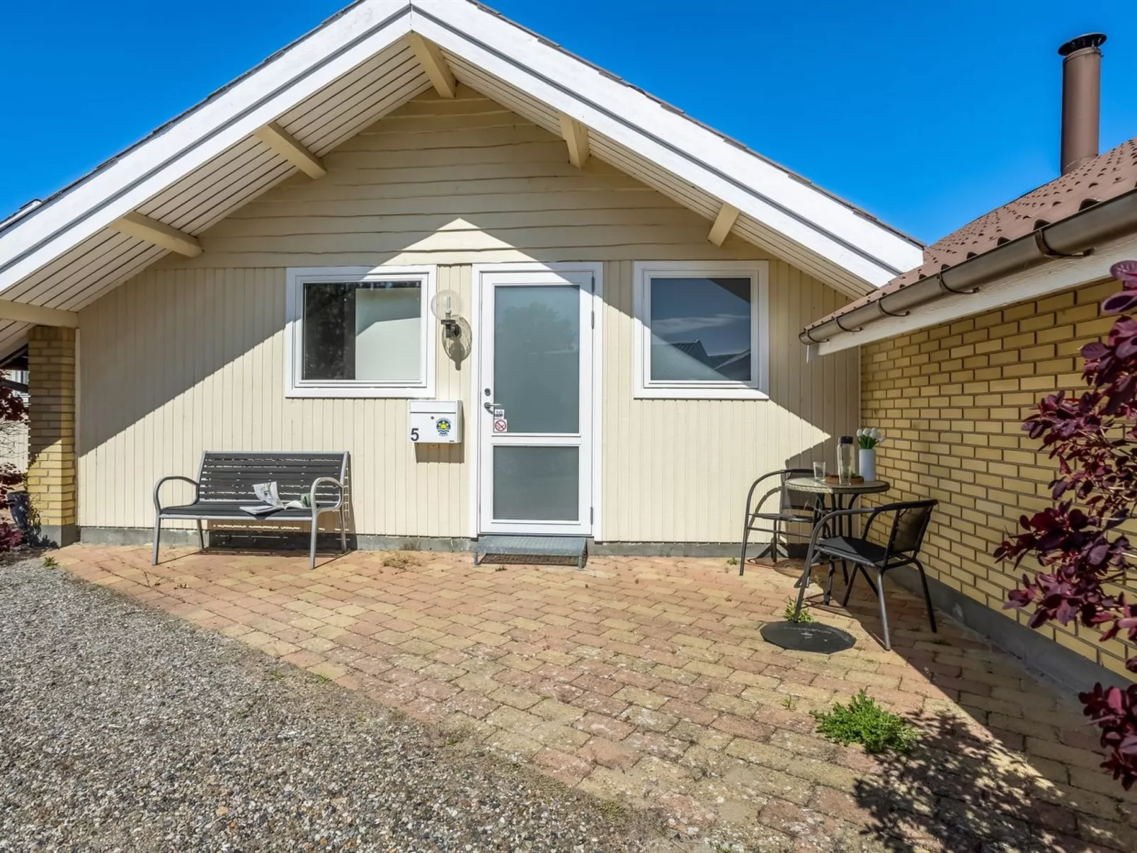 "Darina" - 150m from the sea