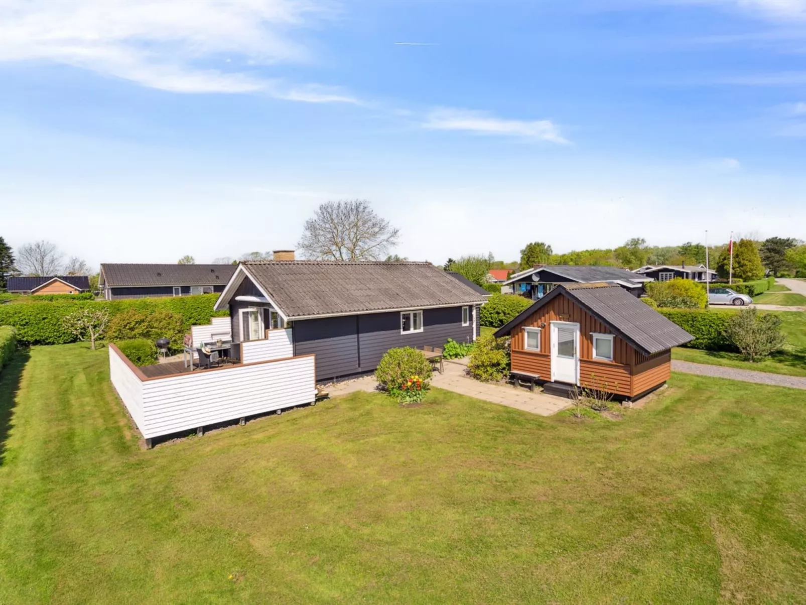 "Hira" - 200m from the sea