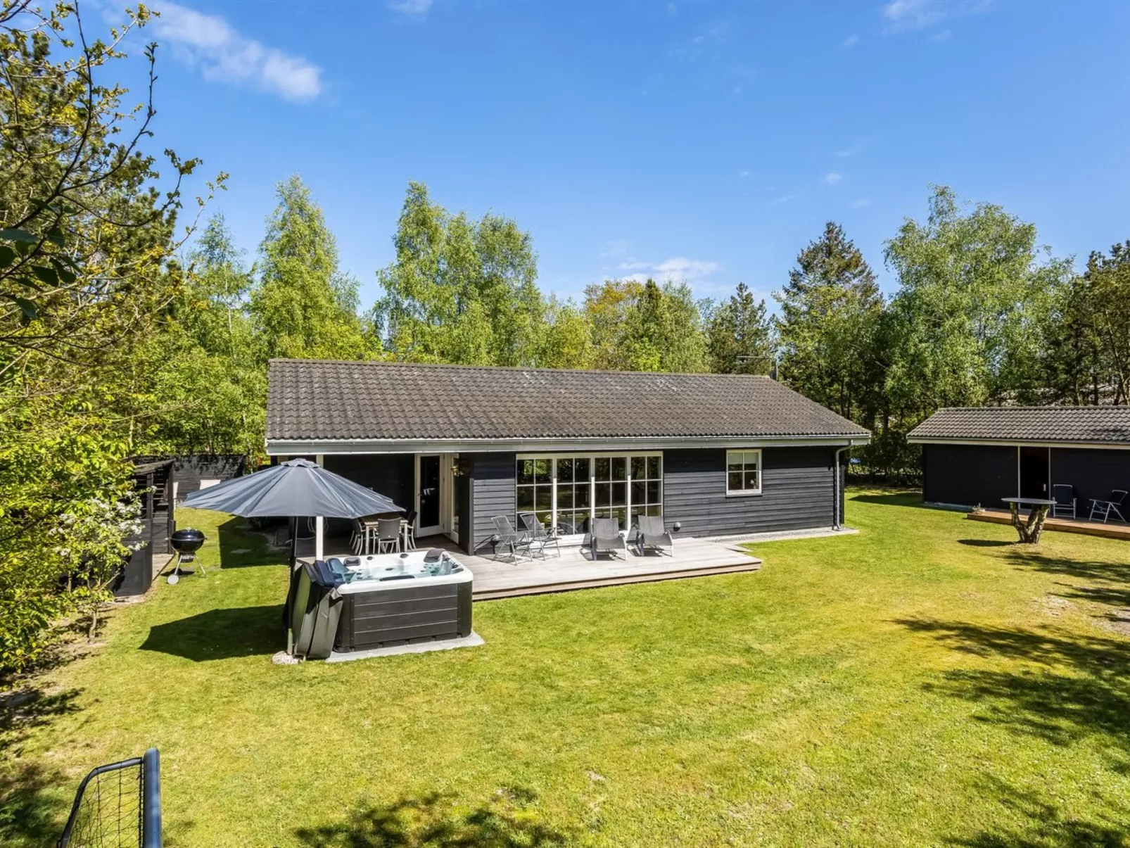 "Marlena" - 1.1km from the sea