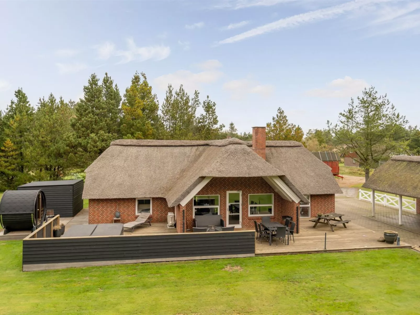 "Rietrikki" - 2.4km from the sea