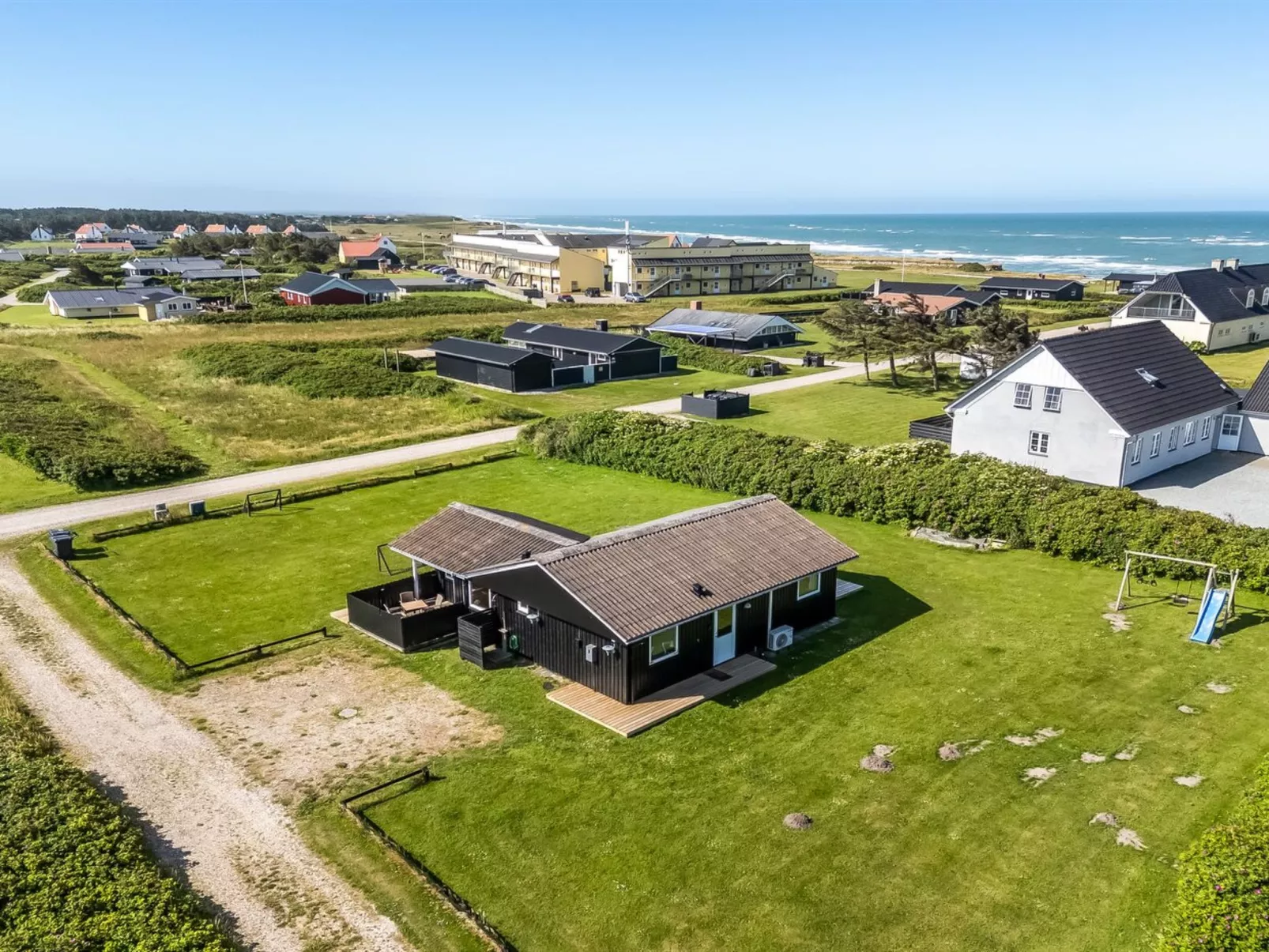 "Leonard" - 130m from the sea